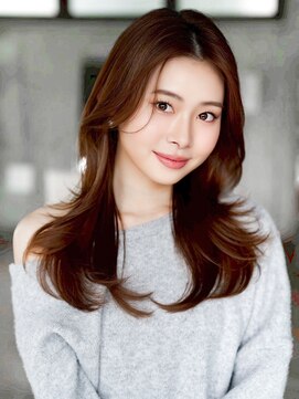 エインアンリー 明治神宮前(AIN.ANLY.) ☆黒髪クラゲヘアーオリーブグレー小顔ココアベージュ韓国ヘア