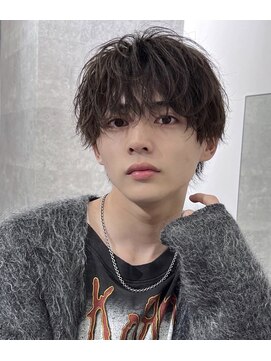 アストラ(ASTRA) MEN’S HAIR/波巻きツイストスパイラル/リバースセンターパート