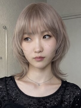 シキ(SIKI) ブリーチハイライト髪質改善ダブルカラーレイヤーカット