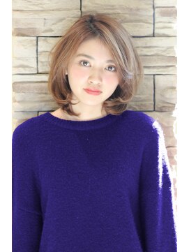 レウナ 外苑前(Reuna) 【３０代・４０代・５０代】ひし形ワンカールミディ