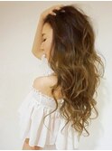 かっこよさと色気を併せ持つ脱コンサバな大人ロング♪