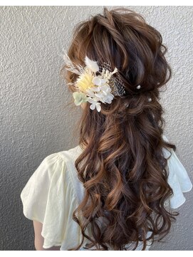 アチーブ エムプラス 茶屋町店(Achieve m +) ゆるふわハーフアップ