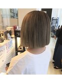 ミルクティーカラー