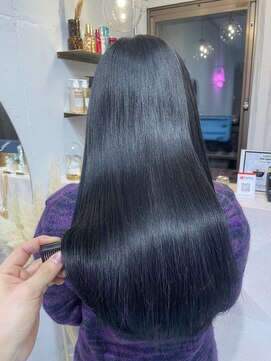 ルームバイシー 新宿(Loom. by Sea) ブルーブラック/髪質改善【Loom.林】