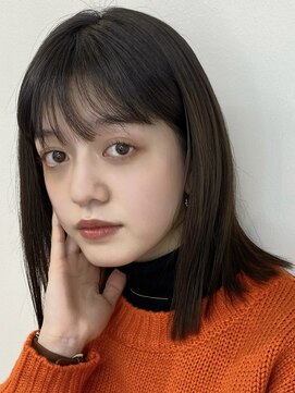 ティア(Tia.) (艶髪/ミディアムヘア/前髪/サイドバング/小顔)