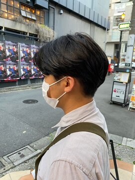 クオル 立川(QOL) ニュアンスパーマセンターパートコンマヘアツーブロック