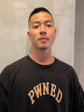 フランクスバーバーザスタンド(Frank’s barber the stand) ラフクロップスキンフェード