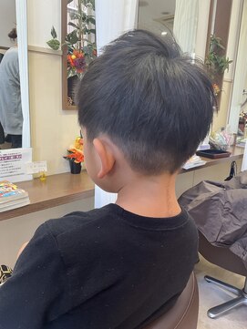 コアフィールフィス(COIFFURE fils) 【見附　今町】キッズカット　小学生カット　メンズカット