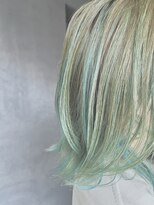 エディ(HEDI)&nbsp;ミディアムローレイヤー