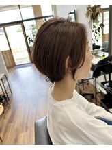 シエン(cien) ショートボブ明るめカラー