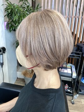 ハーツ(Heart's) 白髪ぼかしハイトーンミルクティー