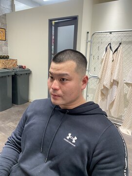 フランクスバーバーリベラルド 横浜(FRANK'S BARBER LIBERALD) BUZZ CUT U