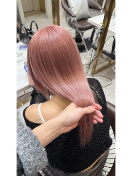 ロンド レア 天神大名店(Lond Le’a) イヤリングカラー/外ハネボブ /縮毛矯正/レイヤーボブ/艶髪