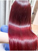チェリーレッド×ブリーチなしダブルカラー×縮毛矯正ストレート