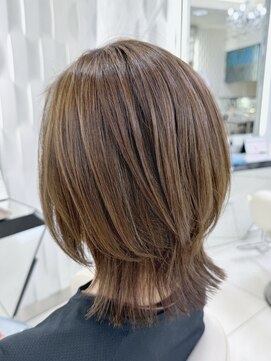 クオリス 赤塚店(QUALIS) 秋の大人可愛い◎オリーブベージュ×外ハネボブ秋カラー