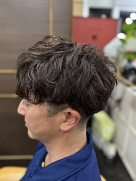 ヘアーアンドメイク アネラガーデン(HAIR&MAKE Anela garden) ゆるいパーマ風