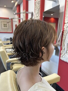 ディッセンバー 伊勢崎(December) 切りっぱなしボブ/ミニボブ/丸くないボブ/ヘーゼルベージュ