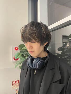 ワイツー 府中(YY) デザインパーマ×ハイライトでお洒落感アップ♪