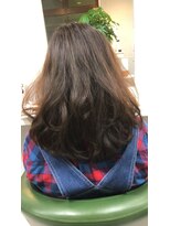 ノラ(Norah)&nbsp;パーマでお疲れモードならばパーマ残しつつ切ってしまえヘアー！