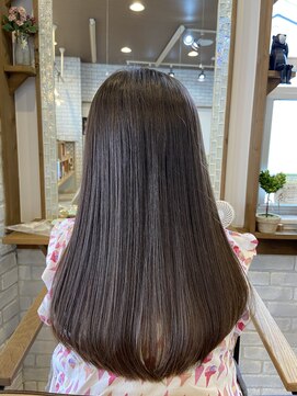ミルク(MILK) *美髪 × ストレートヘア*