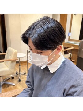 エクリ 麻布十番(equri) ニュアンスパーマセンターパート