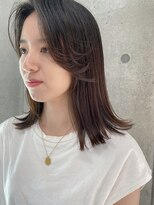 エウペ 渋谷(WEUPE)&nbsp;斜めバング/グレージュカラー/デザインカラー/シルキーベージュ