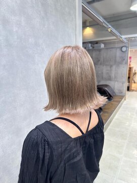 アンククロス 表参道(ANKH CROSS) ミルクティーグレージュ