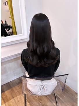 イオエ(ioe) 黒髪/ボブルフ/ネビージュ/小顔/ワンレン/髪質改善/グレージュ