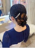 結婚式 二次会 お呼ばれ アップスタイル×パールピン
