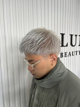 ルノン リー(LUNON:re) men'sショート×ホワイトシルバーカラー♪