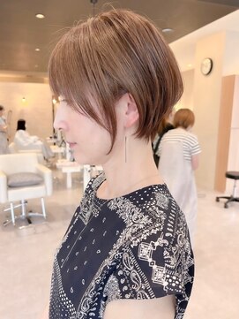 シシ 大宮(She 2.) 乾かして丸くなるショート/丸みショート/前髪/ベージュカラー