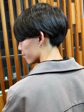 プレミアムバーバー 表参道店(PREMIUM BARBER produce by HIRO GINZA) ビジネスセンターパート