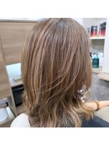 ラボバイララジパング 押上(lab.by LaLa Zipangu)&nbsp;ハイライトとトリートメントでサラ艶スタイル