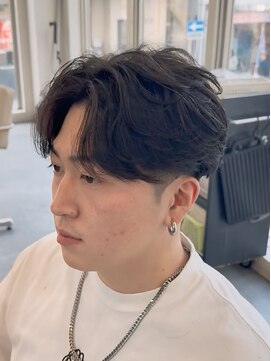 バース 梅田中崎町店(BIRTH) フェザーパーマ フェザーショート