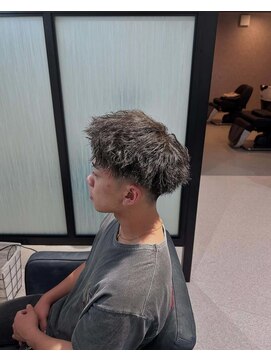 ボワ(boire) ツイストスパイラルショート