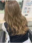 大串弥生◎シフォンベージュ