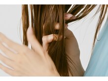 【Aujuaソムリエ在籍】髪や頭皮のお悩みに寄り添います。