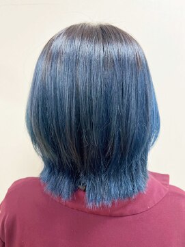ダークブルーアッシュボブ【奈良市】