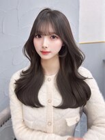 クム(kumu)&nbsp;前髪カット/ヘアセット/レイヤーカット/韓国ヘア/透明感カラー