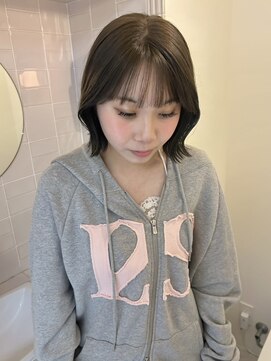 ニール 名古屋 伏見 丸の内(NEELU) 【NEELU_miu】ワンカラーで作るオリーブベージュ