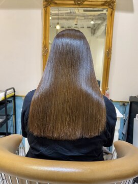 ロンドアベニール 北千住(Lond avenir) 結べるレイヤーカット/グレージュブラウン/韓国巻き/顔周り