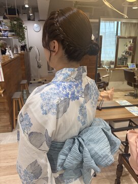 ゼスト 中野店(ZEST) 【ZEST中野/ココミ】浴衣にぴったりなサイドお団子アレンジ!
