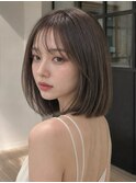 シースルーぱっつんウルフミディアムハイレイヤーブリーチなし◎