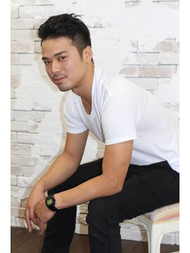 ラエティティア ロコ 刈谷店(Laetitia loco) 外国人風ショート