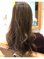 リラ ヘア サロン(rela hair salon)&nbsp;ロング　×　ハイライト　×　ユル巻き