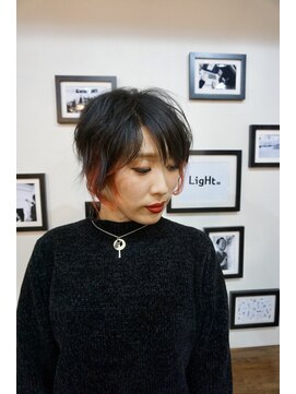 ライト(LigHt) 奇抜超前下がりショート