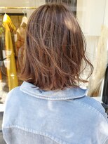 ヘアーアイスカルテット(HAIR ICI QUARTET)&nbsp;細いハイライト 抜け感ベージュ