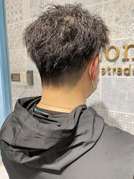 ロンド ストラーダ 心斎橋(Lond strada) 【津賀　涼】無造作かき上げツイストスパイラルパーマショート☆