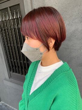 ニュートライズ(NEUTRIZE) カジュアルショート/レッド