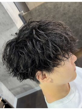 トゥルークリエイション 北千住(True Creation--) VTS（V字バング、ツイスト、スパイラル）